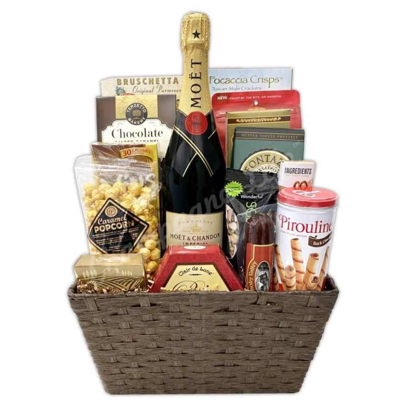 Champagne Life - Moët Gourmet Gift Basket